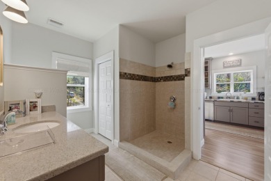 Sunny Lane, a peaceful lakefront retreat on one of Smith Lake's - photo 29