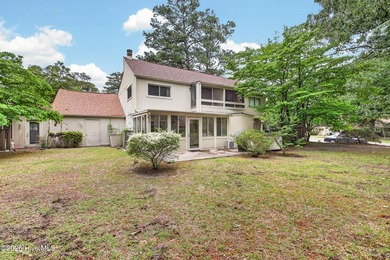 Welcome to 97 Quarterdeck, a charming, well maintained townhome - photo 38