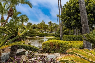 Welcome to 27 Seabrook Cove, a single level lower end unit in - photo 10