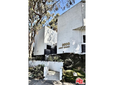 Experience the best of coastal living in Venice Beach. This - photo 43