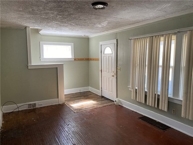 Opportunity knocks at 332 Carter Street! This income-producing - photo 6