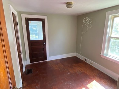 Opportunity knocks at 332 Carter Street! This income-producing - photo 7