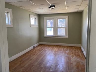 Opportunity knocks at 332 Carter Street! This income-producing - photo 9