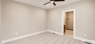 Enjoy stunning mountain views from this beautiful new custom - photo 12
