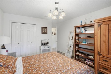 Experience the ultimate in coastal living in this stunning bay - photo 24