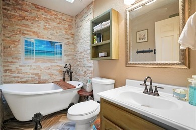 Experience the ultimate in coastal living in this stunning bay - photo 30