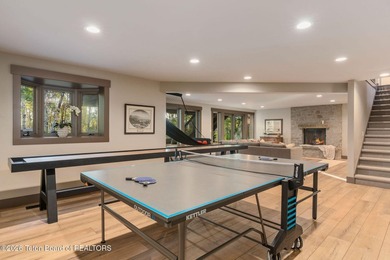 Extensively remodeled in 2022, this 7BD/6BA home offers over 6 - photo 50