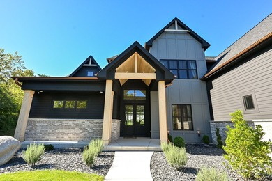 Additional listing photo 3