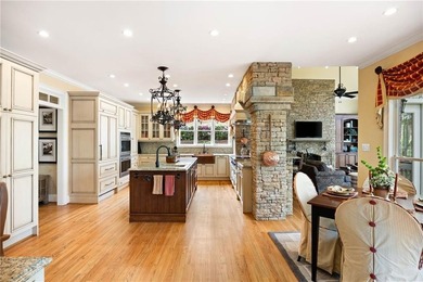 ***Huge price reduction*** This four-sided brick traditional - photo 12