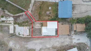 RENOVATED AND MOVE-IN READY WATERFRONT HOME AT LAKE CORPUS - photo 3