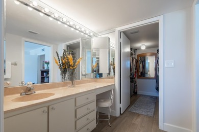 Welcome to this spacious and well-maintained 2-bedroom, 2-bath - photo 14