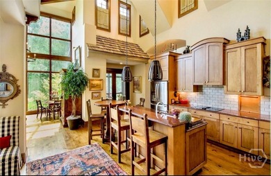 An extraordinary Transitional European estate in Southbridge - photo 15