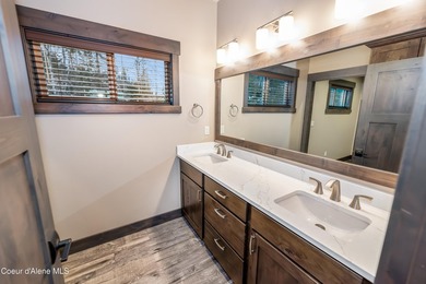 Experience luxury living in this fully furnished Grandview Condo - photo 16