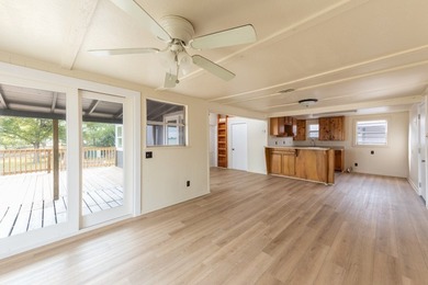 RENOVATED AND MOVE-IN READY WATERFRONT HOME AT LAKE CORPUS - photo 8