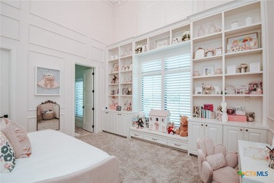 Welcome to 499 Dayspring, an award-winning 7,433 sq. foot luxury - photo 20