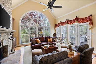 ***Huge price reduction*** This four-sided brick traditional - photo 23