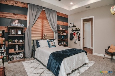 Welcome to 499 Dayspring, an award-winning 7,433 sq. foot luxury - photo 26