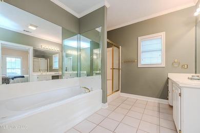 Adorable 3BR/2BA Home in Desirable Castlewoods Subdivision! - photo 31