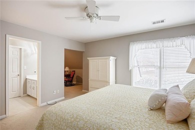 ***Huge price reduction*** This four-sided brick traditional - photo 36