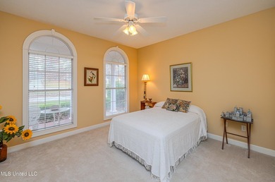 Adorable 3BR/2BA Home in Desirable Castlewoods Subdivision! - photo 36