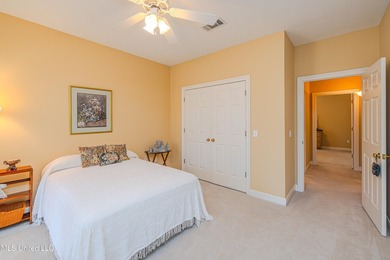 Adorable 3BR/2BA Home in Desirable Castlewoods Subdivision! - photo 37