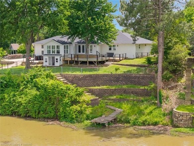 **If waterfront views are what you've been looking for, look no - photo 38