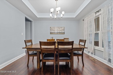 Motivated sellers are offering a $10,000 buyer credit that may - photo 5