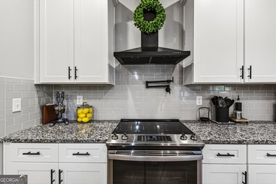 Welcome to 3656 Eagle View Way a 6 bedroom and 4 full bath in - photo 9