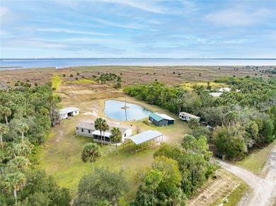 Lake Home For Sale in Geneva, Florida