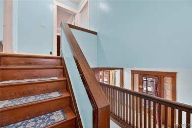 This is a well maintained Ready to move with single family house - photo 8
