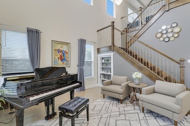 PRIVACY ABOUNDS IN THIS CUL-DE-SAC POOL HOME NESTLED ON AN - photo 8