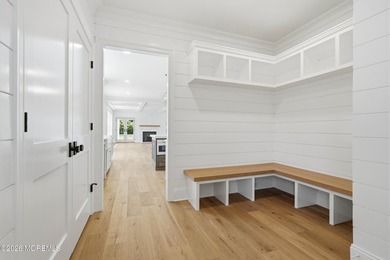 Experience exceptional luxury in this custom-built luxury - photo 19