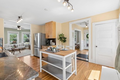 Opportunity meets flexibility at 26 Adelaide Street. This - photo 19