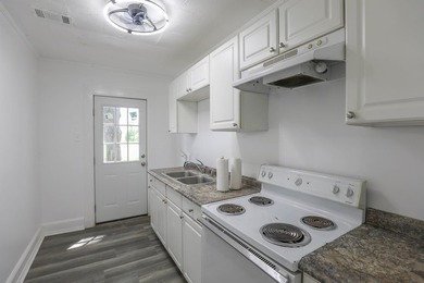Location, location, location! This versatile commercial property - photo 20