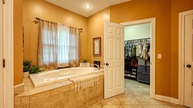 Experience the perfect blend of luxury, privacy, and versatility - photo 28