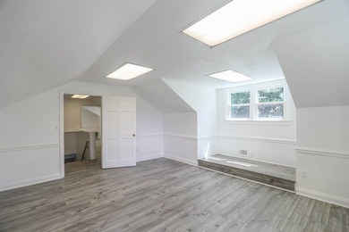 Location, location, location! This versatile commercial property - photo 31