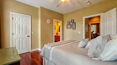 Experience the perfect blend of luxury, privacy, and versatility - photo 31