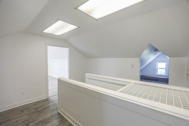 Location, location, location! This versatile commercial property - photo 34