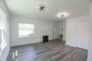 Location, location, location! This versatile commercial property - photo 37