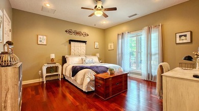 Experience the perfect blend of luxury, privacy, and versatility - photo 41