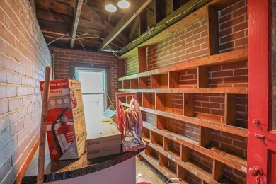 Location, location, location! This versatile commercial property - photo 42