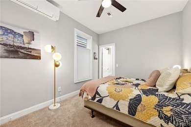 Newer construction in the heart of the Elmwood Village. This end - photo 9