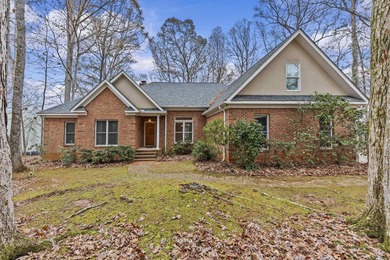 Lake Home For Sale in Eatonton, Georgia