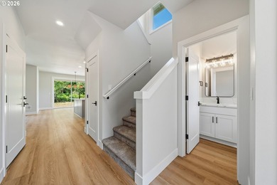 Beautiful new Traditional home backing to serene greenspace - photo 13