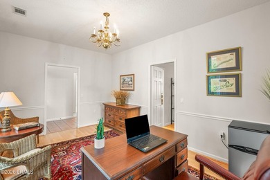 Tucked away in a private cul de sac on prestigious Dataw Island - photo 15