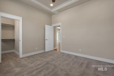 The PRAIRIE HARVEST floorplan by Brighton offers stylish - photo 16