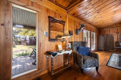 Lake Sam Rayburn Living at Its Best! This beautifully updated - photo 19