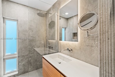 Step into this tastefully fully renovated 4 bedroom, 3.5 - photo 20