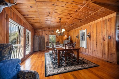 Lake Sam Rayburn Living at Its Best! This beautifully updated - photo 20