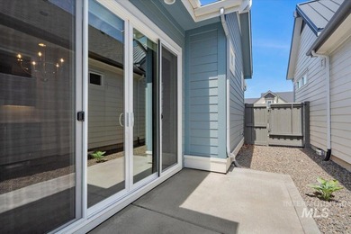 The PRAIRIE HARVEST floorplan by Brighton offers stylish - photo 24